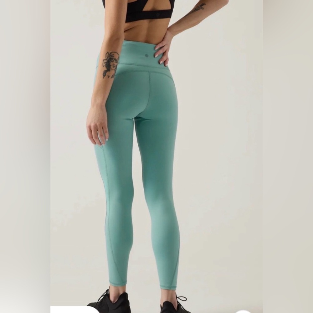 Athleta Rainer Legging Tight - Picture 2 of 9